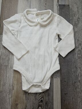 Jojo Maman Bebe 6-12 Months White Bodysuit Peter Pan Collar